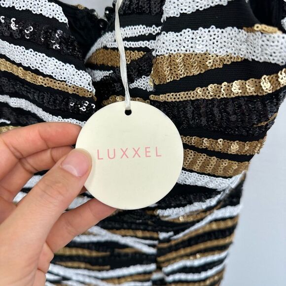 Luxxel Plunge Neck Spaghetti Strap Fully Sequined Romper Size M - Picture 7 of 11